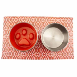 Ryan's Pet Supplies Dawgee Dine Bundle: Dining Mat & Magnetic Stay-on Bowls