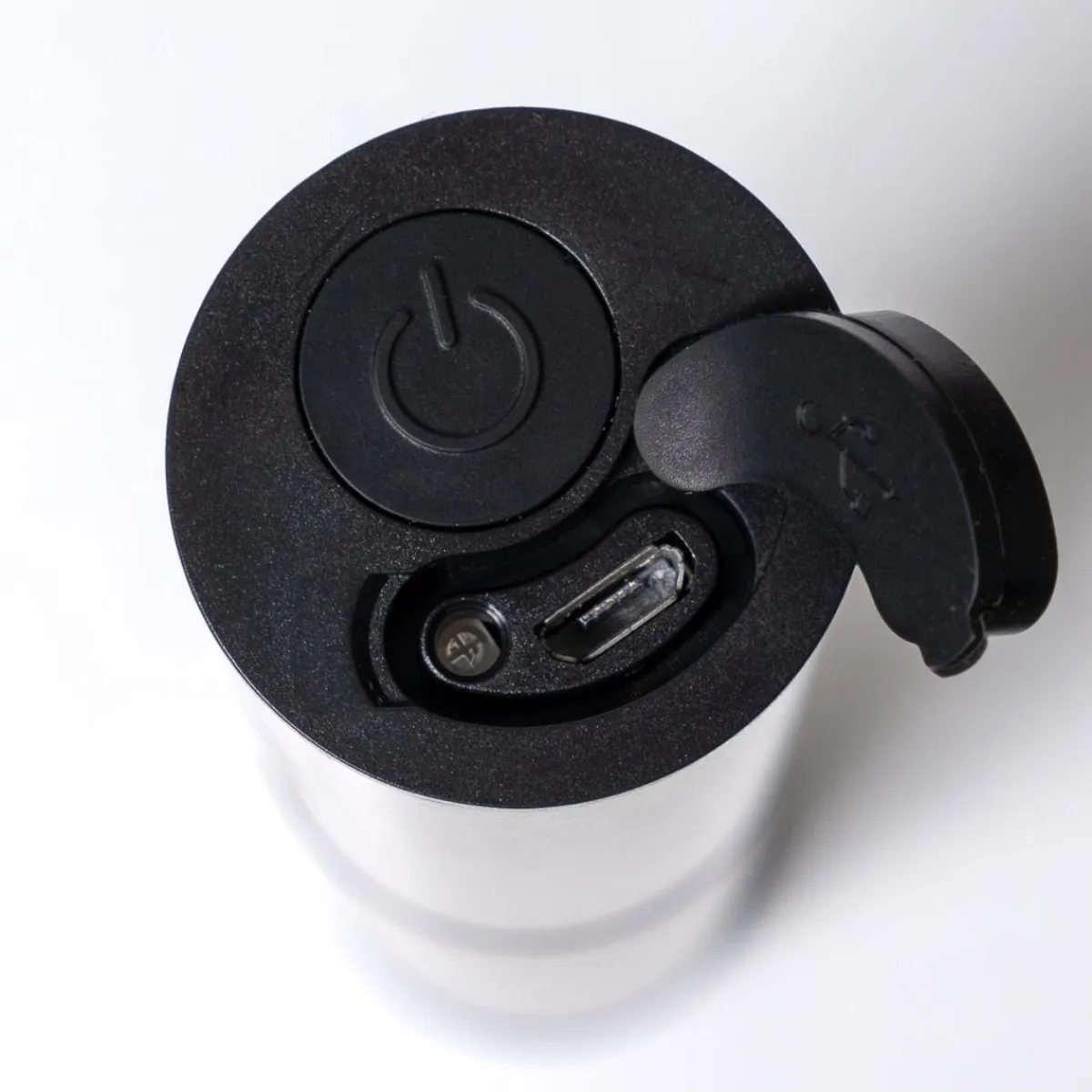 Ryan's Pet Supplies Froth Tails Electric Frother for Pet Shampoo